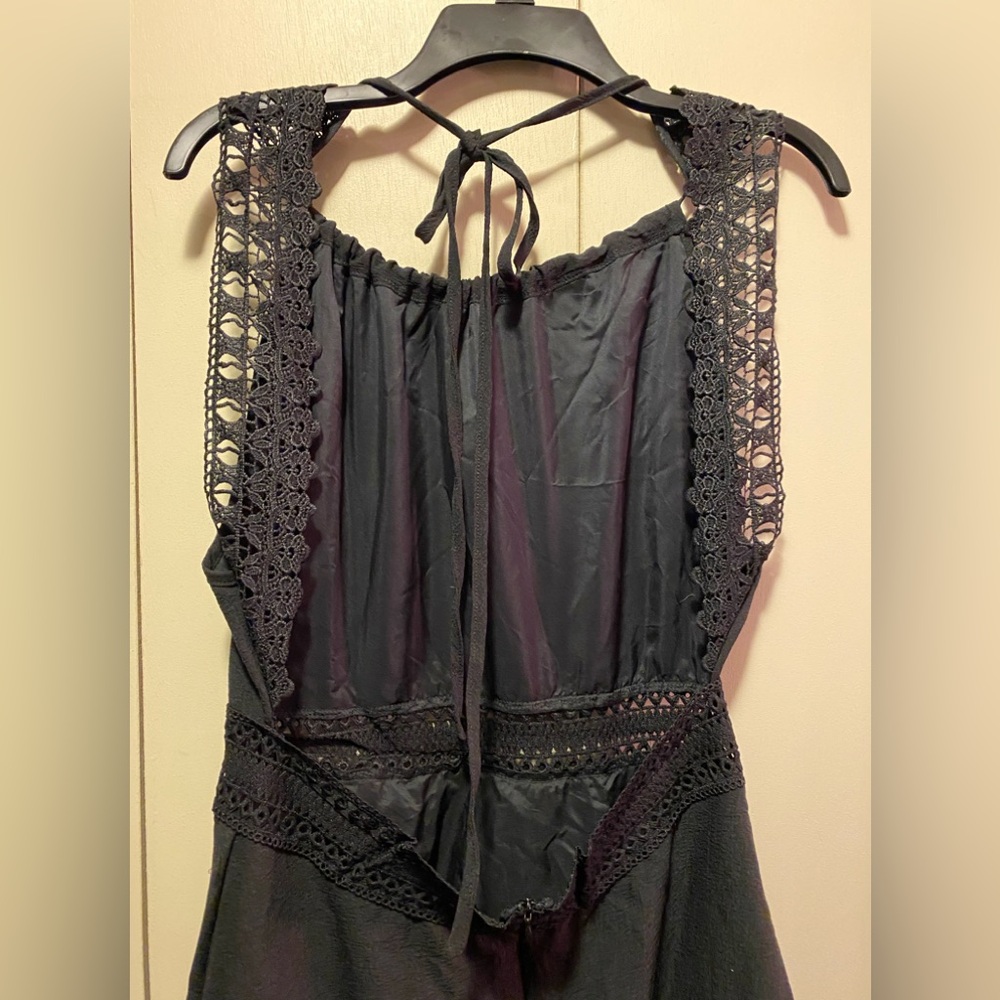 SHEIN Dress - Picture 4 of 6